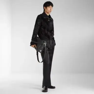Fendi Large Lui bag with a soft design, made of black | Thumbnail 8 Fendi Large Lui bag with a soft design, made of black | Thumbnail 8