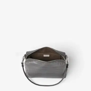 Fendi Medium Lui bag with a soft construction, made | Thumbnail 4 Fendi Medium Lui bag with a soft construction, made | Thumbnail 4