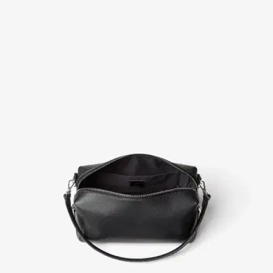Fendi Medium Lui bag with a soft design, made of black | Thumbnail 5 Fendi Medium Lui bag with a soft design, made of black | Thumbnail 5