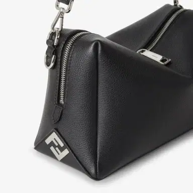 Fendi Medium Lui bag with a soft design, made of black | Thumbnail 7 Fendi Medium Lui bag with a soft design, made of black | Thumbnail 7