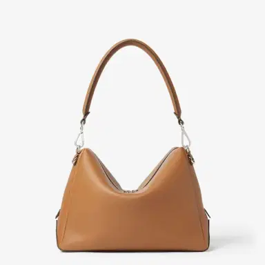 Fendi Large Lui bag with a soft design, made of tan-colour | Thumbnail 4 Fendi Large Lui bag with a soft design, made of tan-colour | Thumbnail 4