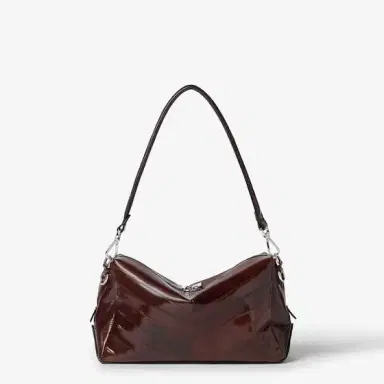 Fendi Medium Lui bag with a soft design, made of luxurious | Thumbnail 3 Fendi Medium Lui bag with a soft design, made of luxurious | Thumbnail 3
