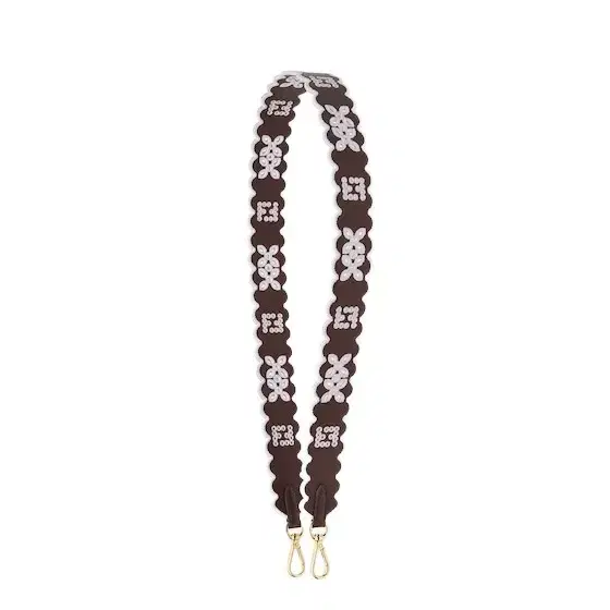 Long shoulder strap with double snap hook, to use Long shoulder strap with double snap hook, to use
