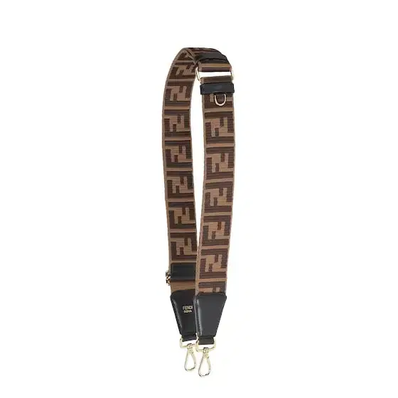 Long adjustable shoulder strap with double snap hook Long adjustable shoulder strap with double snap hook