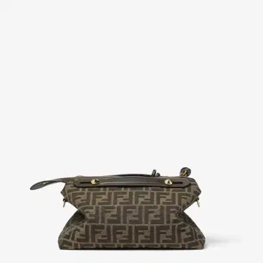 Fendi By The Way Soft Medium | Thumbnail 4 Fendi By The Way Soft Medium | Thumbnail 4