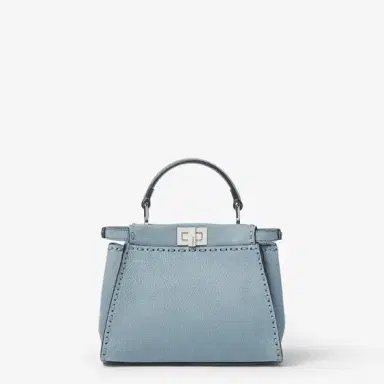 Fendi Small, iconic Peekaboo bag made with 220 hand-sewn, macro | Thumbnail 4 Fendi Small, iconic Peekaboo bag made with 220 hand-sewn, macro | Thumbnail 4