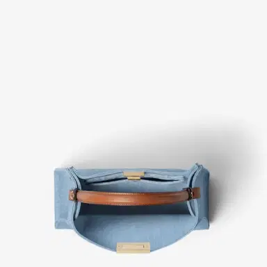Fendi Medium Way bag, presented at the Spring Summer 2026 | Thumbnail 5 Fendi Medium Way bag, presented at the Spring Summer 2026 | Thumbnail 5