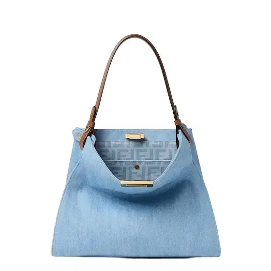 Medium Way bag, presented at the Spring Summer 2026 Medium Way bag, presented at the Spring Summer 2026