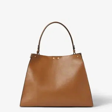 Fendi Medium Way bag, presented at the Spring Summer 2026 | Thumbnail 4 Fendi Medium Way bag, presented at the Spring Summer 2026 | Thumbnail 4