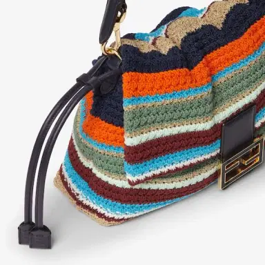 Fendi Baguette Soft Medium | Thumbnail 6 Fendi Baguette Soft Medium | Thumbnail 6