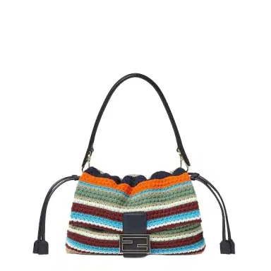 Fendi Baguette Soft Medium | Thumbnail 1 Fendi Baguette Soft Medium | Thumbnail 1