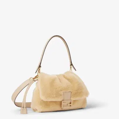 Fendi Mamma Baguette Medium | Thumbnail 4 Fendi Mamma Baguette Medium | Thumbnail 4