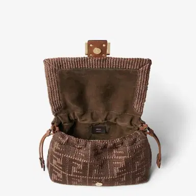 Fendi Baguette Soft Medium | Thumbnail 5 Fendi Baguette Soft Medium | Thumbnail 5