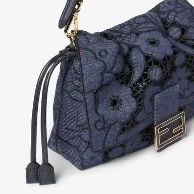Fendi Mamma Baguette Medium | Thumbnail 7 Fendi Mamma Baguette Medium | Thumbnail 7