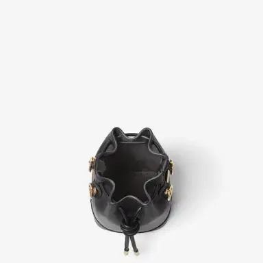 Fendi Iconic Mon Tresor bucket bag, distinguished by a timeless | Thumbnail 5 Fendi Iconic Mon Tresor bucket bag, distinguished by a timeless | Thumbnail 5