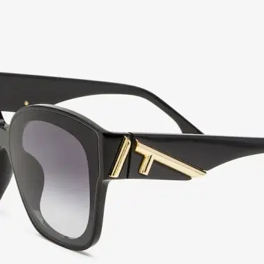 Fendi Square First eyeglasses in black acetate | Thumbnail 3 Fendi Square First eyeglasses in black acetate | Thumbnail 3