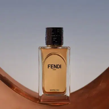 Fendi The freshness of orange blossom lemonade and the warmth | Thumbnail 2 Fendi The freshness of orange blossom lemonade and the warmth | Thumbnail 2