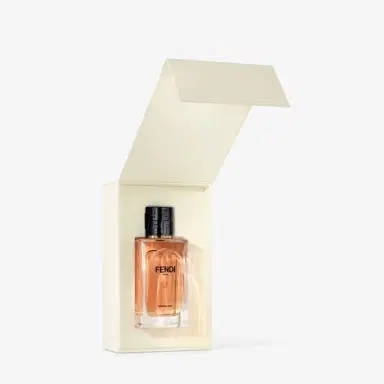 Fendi The freshness of orange blossom lemonade and the warmth | Thumbnail 4 Fendi The freshness of orange blossom lemonade and the warmth | Thumbnail 4