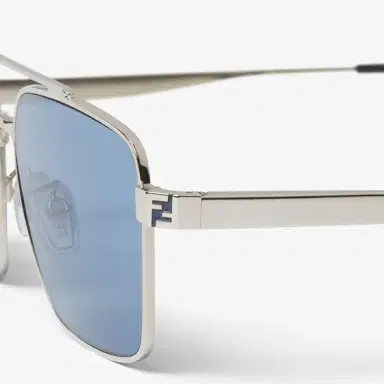 Fendi Ultra-lightweight, square pilot sunglasses made of metal | Thumbnail 3 Fendi Ultra-lightweight, square pilot sunglasses made of metal | Thumbnail 3