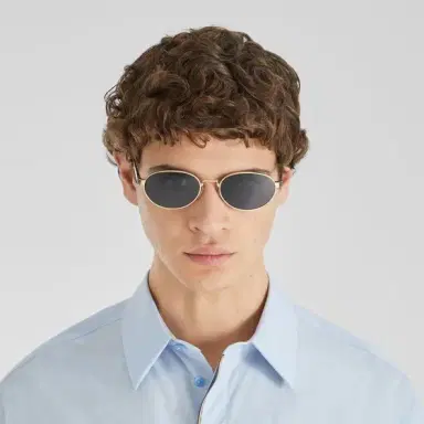 Fendi Metal oval sunglasses with a golden finish | Thumbnail 4 Fendi Metal oval sunglasses with a golden finish | Thumbnail 4