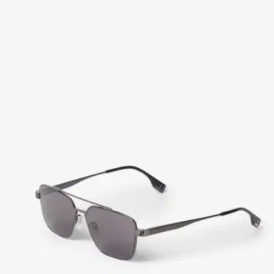Fendi Ultra-lightweight, square pilot sunglasses made of metal | Thumbnail 2 Fendi Ultra-lightweight, square pilot sunglasses made of metal | Thumbnail 2