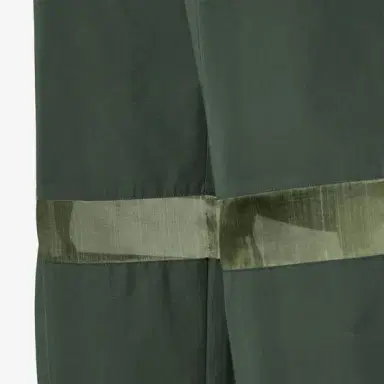Fendi Baggy trousers with an elasticated waist | Thumbnail 3 Fendi Baggy trousers with an elasticated waist | Thumbnail 3