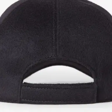 Fendi Baseball cap with semi-stiff peak made entirely of | Thumbnail 2 Fendi Baseball cap with semi-stiff peak made entirely of | Thumbnail 2