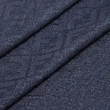 Fendi The iconic shawl is made of an organic silk and wool | Thumbnail 2 Fendi The iconic shawl is made of an organic silk and wool | Thumbnail 2