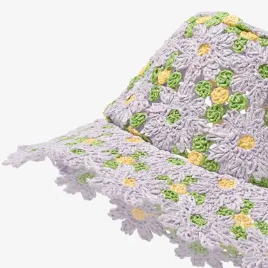 Fendi Bucket hat made of lilac raffia in a floral crochet | Thumbnail 2 Fendi Bucket hat made of lilac raffia in a floral crochet | Thumbnail 2