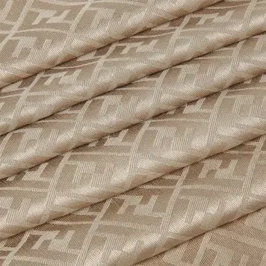 Fendi The iconic shawl is made of an organic silk and wool | Thumbnail 2 Fendi The iconic shawl is made of an organic silk and wool | Thumbnail 2