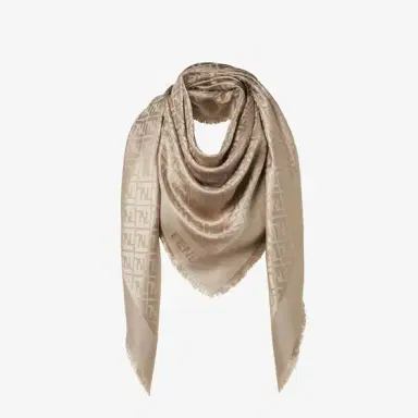 Fendi The iconic shawl is made of an organic silk and wool | Thumbnail 3 Fendi The iconic shawl is made of an organic silk and wool | Thumbnail 3