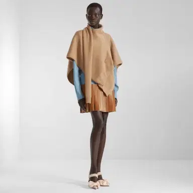 Fendi Short enveloping poncho with scarf detail | Thumbnail 4 Fendi Short enveloping poncho with scarf detail | Thumbnail 4