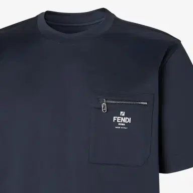 Fendi Short-sleeved, crew-neck, oversized T-shirt | Thumbnail 3 Fendi Short-sleeved, crew-neck, oversized T-shirt | Thumbnail 3