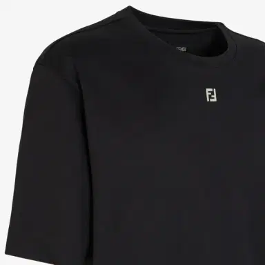 Fendi Short-sleeved, crew-neck, oversized T-shirt | Thumbnail 3 Fendi Short-sleeved, crew-neck, oversized T-shirt | Thumbnail 3