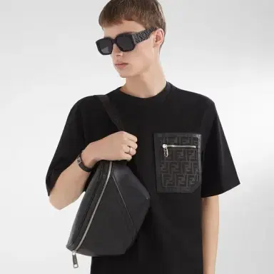 Fendi Skater-style T-shirt with zip pocket on the chest | Thumbnail 4 Fendi Skater-style T-shirt with zip pocket on the chest | Thumbnail 4