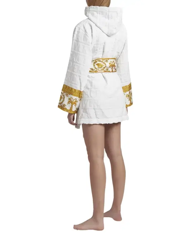 I Heart Baroque Hooded Short Bathrobe I Heart Baroque Hooded Short Bathrobe
