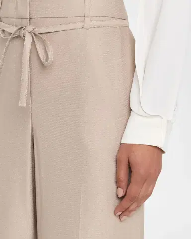 Peserico Wide-Leg Glossy Gabardine Pants | Thumbnail 4 Peserico Wide-Leg Glossy Gabardine Pants | Thumbnail 4