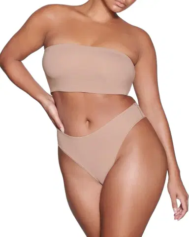 SKIMS Fits Everybody Bandeau | Thumbnail 1 SKIMS Fits Everybody Bandeau | Thumbnail 1