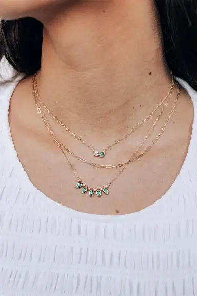 Anzie Emerald Mélia Toi Et Moi Necklace | Thumbnail 3 Anzie Emerald Mélia Toi Et Moi Necklace | Thumbnail 3