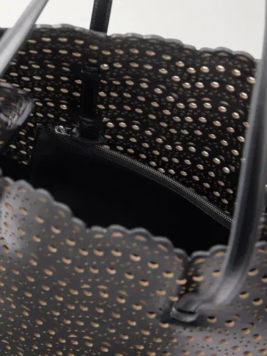 Alaïa Mina 37 Laser-cut Leather Tote | Thumbnail 6 Alaïa Mina 37 Laser-cut Leather Tote | Thumbnail 6