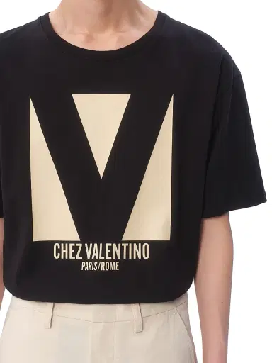 Valentino Garavani Men's Cotton T-Shirt with Chez Print - Black | Thumbnail 6 Valentino Garavani Men's Cotton T-Shirt with Chez Print - Black | Thumbnail 6