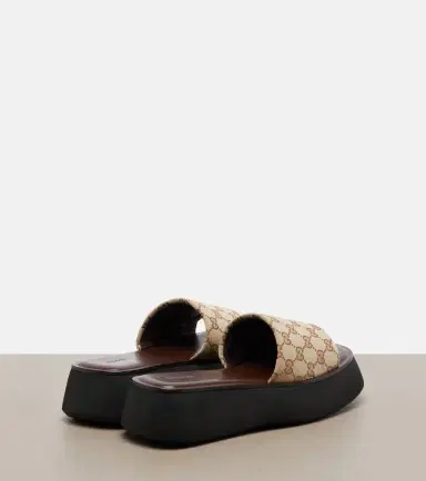 Gucci GG canvas platform slides | Thumbnail 4 Gucci GG canvas platform slides | Thumbnail 4