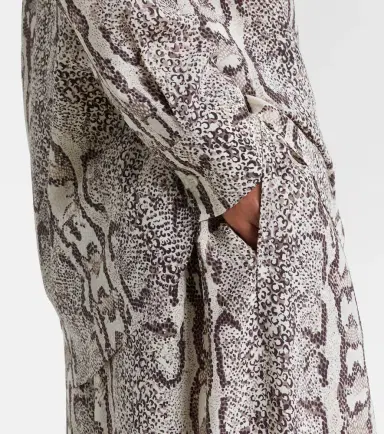 Balenciaga Snake-print silk shirt | Thumbnail 5 Balenciaga Snake-print silk shirt | Thumbnail 5