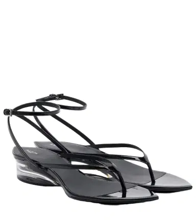 Alaïa Alaïa Invisible patent leather thong sandals | Thumbnail 1 Alaïa Alaïa Invisible patent leather thong sandals | Thumbnail 1