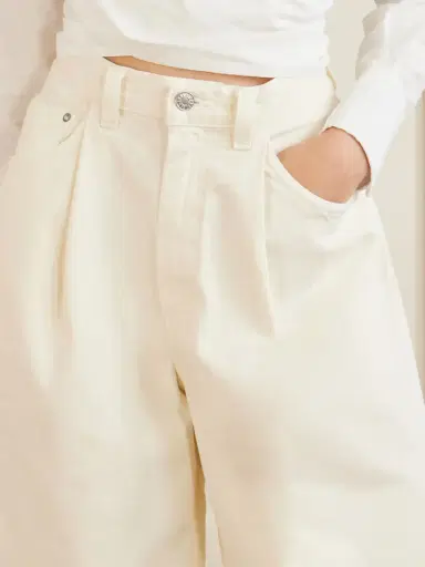AGOLDE 80's Gaucho Organic Cotton Shorts | Thumbnail 4 AGOLDE 80's Gaucho Organic Cotton Shorts | Thumbnail 4