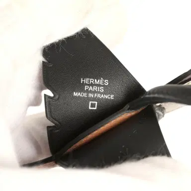 HERMÈS Hermes Birdy Charm Bleu Indigo, Chai, Chocolat, Blanc, Black Matte Alligator Mississippiensis, Epsom, Shiny Lizard Niloticus, Chevre Mysore, Milo Lambskin Palladium Hardware | Thumbnail 3 HERMÈS Hermes Birdy Charm Bleu Indigo, Chai, Chocolat, Blanc, Black Matte Alligator Mississippiensis, Epsom, Shiny Lizard Niloticus, Chevre Mysore, Milo Lambskin Palladium Hardware | Thumbnail 3