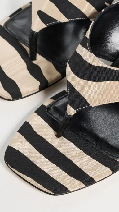 Stuart Weitzman Vinnie Wedge Thong Sandals Crm/Smk | Thumbnail 6 Stuart Weitzman Vinnie Wedge Thong Sandals Crm/Smk | Thumbnail 6