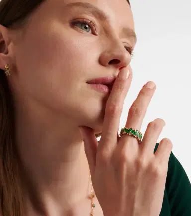 Suzanne Kalan Shimmer Audrey 18kt yellow gold ring with emeralds and diamonds | Thumbnail 4 Suzanne Kalan Shimmer Audrey 18kt yellow gold ring with emeralds and diamonds | Thumbnail 4