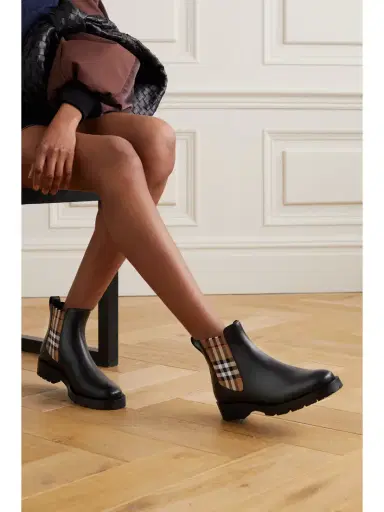 Burberry Leather Chelsea Boots | Thumbnail 2 Burberry Leather Chelsea Boots | Thumbnail 2