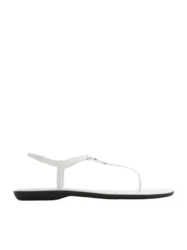 Gucci Logo-embellished Leather Thong Sandals | Thumbnail 1 Gucci Logo-embellished Leather Thong Sandals | Thumbnail 1